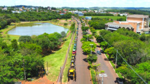 Patriotas do agronegócio tomam avenidas em Marechal C. Rondon com dezenas máquinas agrícolas