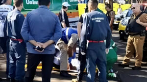 Durante briga de torcidas torcedores são atropelados no Estádio do Café (vídeo)