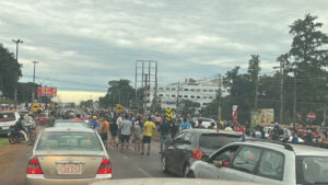 Apoiadores de Payo Cubas fazem manifestação após derrota nas eleições no Paraguai