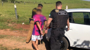 PC cumpre mandado de prisão contra condenado por estuprar menina de 11 anos (Vídeo)