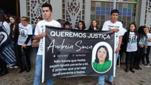 Manifestantes pedem por justiça no caso da morte de Andreia (vídeo)