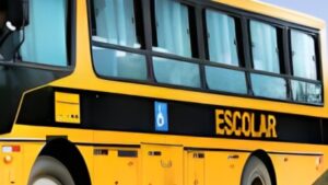 Polícia prende motorista de ônibus escolar, suspeito de abusar de criança de 6 anos, em Ivaté no PR