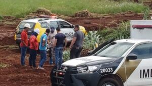 Trabalhadores encontram ossada humana durante escavações em obra em Cascavel