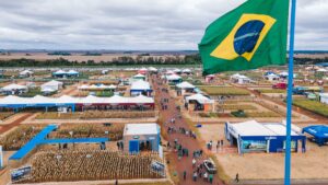 Dia de Campo C. Vale tem participação de pesquisadores, 126 empresas e chefe de cozinha