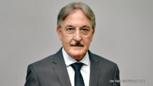 Alfredo Lang, diretor-presidente da C. Vale anuncia novo presidente-executivo (CEO) da cooperativa