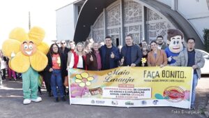 Passeata de conscientização em alusão ao “Maio Laranja” é realizada em Assis Chateaubriand