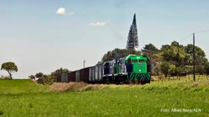 Estado busca autorização da Assembleia Legislativa para desestatização da Ferroeste