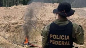 Confronto entre PRF e criminosos fortemente armados deixa cinco mortos