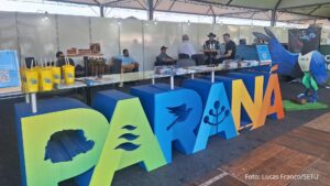 Estande promove turismo do Paraná na Foz Internacional Boat Show